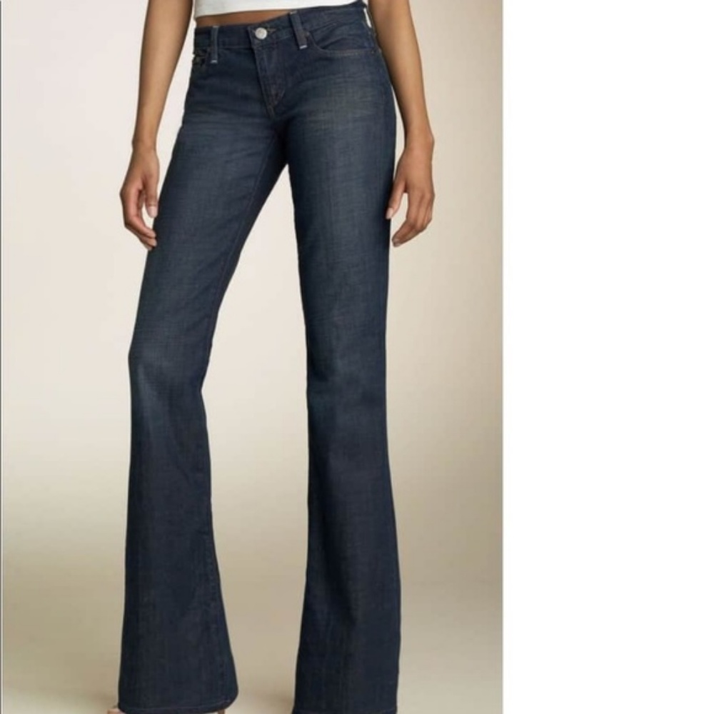 EUC. "Like New" Joe's The Rocker (29) 32" waist